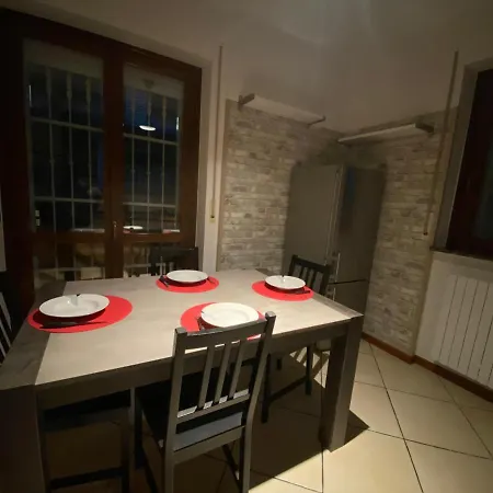 Apartament Ci-ra's A Cernusco S/n *